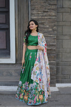 Load image into Gallery viewer, Navratri Special Green Color Printed Lehenga Choli