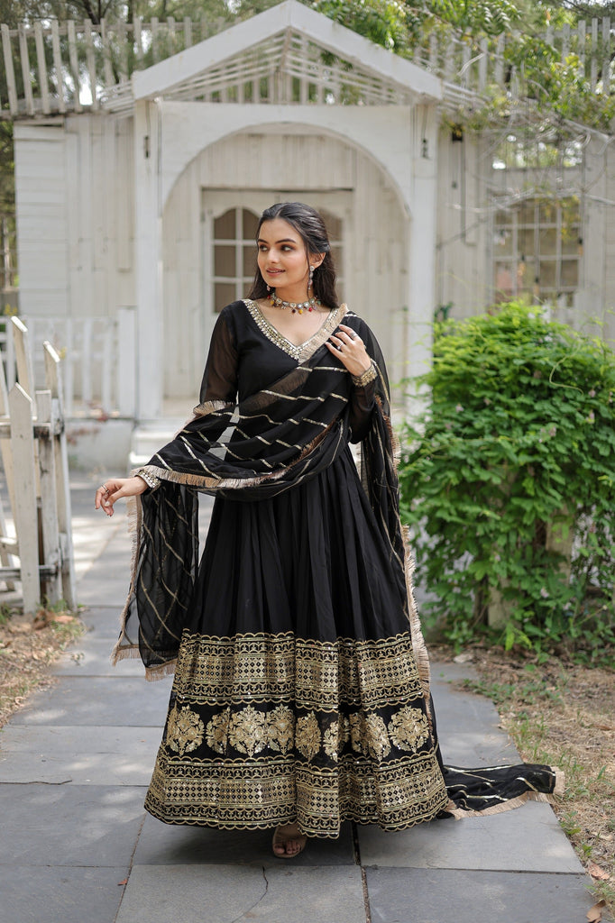 Captivating Black Color Gown With Ravishing Dupatta - Cloths Captivating Black Color Gown With Ravishing Dupatta - Cloths