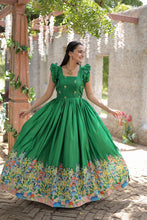 Load image into Gallery viewer, Exclusive Rich Designer Print Green Color Gown