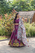 Load image into Gallery viewer, Fabulous Dola Silk Purple Color Lehenga Blouse Dupatta Set