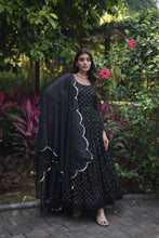 Load image into Gallery viewer, Black Color Multi-sequence Work Georgette Chex Gown