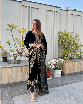 Glamourous Black Color Embroidery Work Anarkali Suit