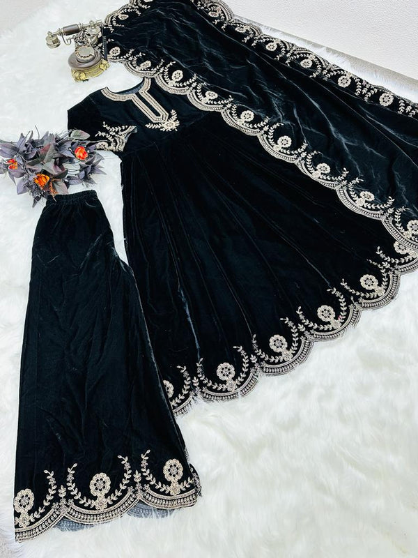 Glamourous Black Color Embroidery Work Anarkali Suit