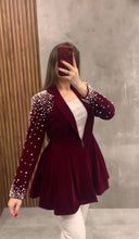 Load image into Gallery viewer, Stunning Pal Work Velvet Maroon Beautiful Jacket