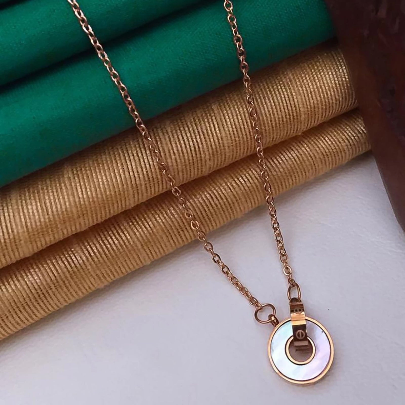 White Sapphire Added in Round Sapphire Brass Plated Brass Chain ClothsVilla