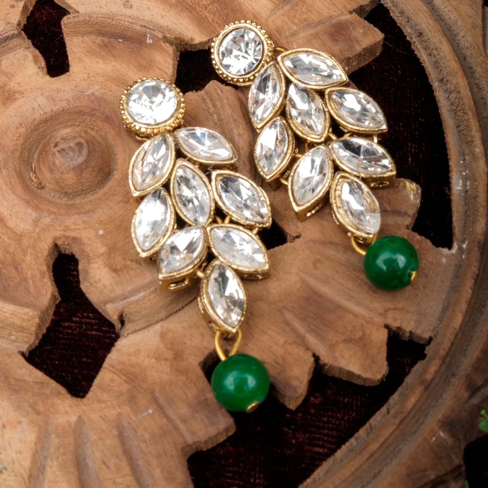 White and Green Pearl and American Dimond Necklace Alloy Jewel Set ClothsVilla