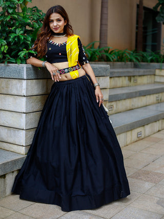 Black Color Plain Cotton Navaratri Chaniya Choli Clothsvilla