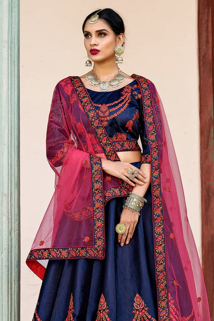 Blue lehenga with maroon blouse and red dupatta. | Blouse tops designs,  Designer blouse patterns, Blouse designs