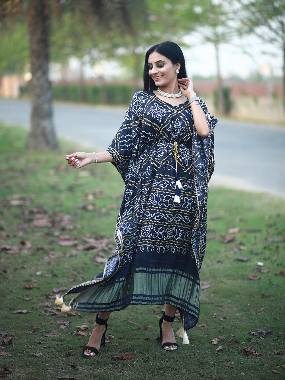 Navy Blue Color Bandhani Printed Pure Gaji Silk Kaftan Clothsvilla
