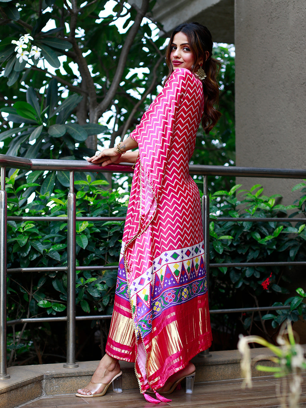 Pink & White Color Digital Print Pure Gaji Silk Kaftan Clothsvilla