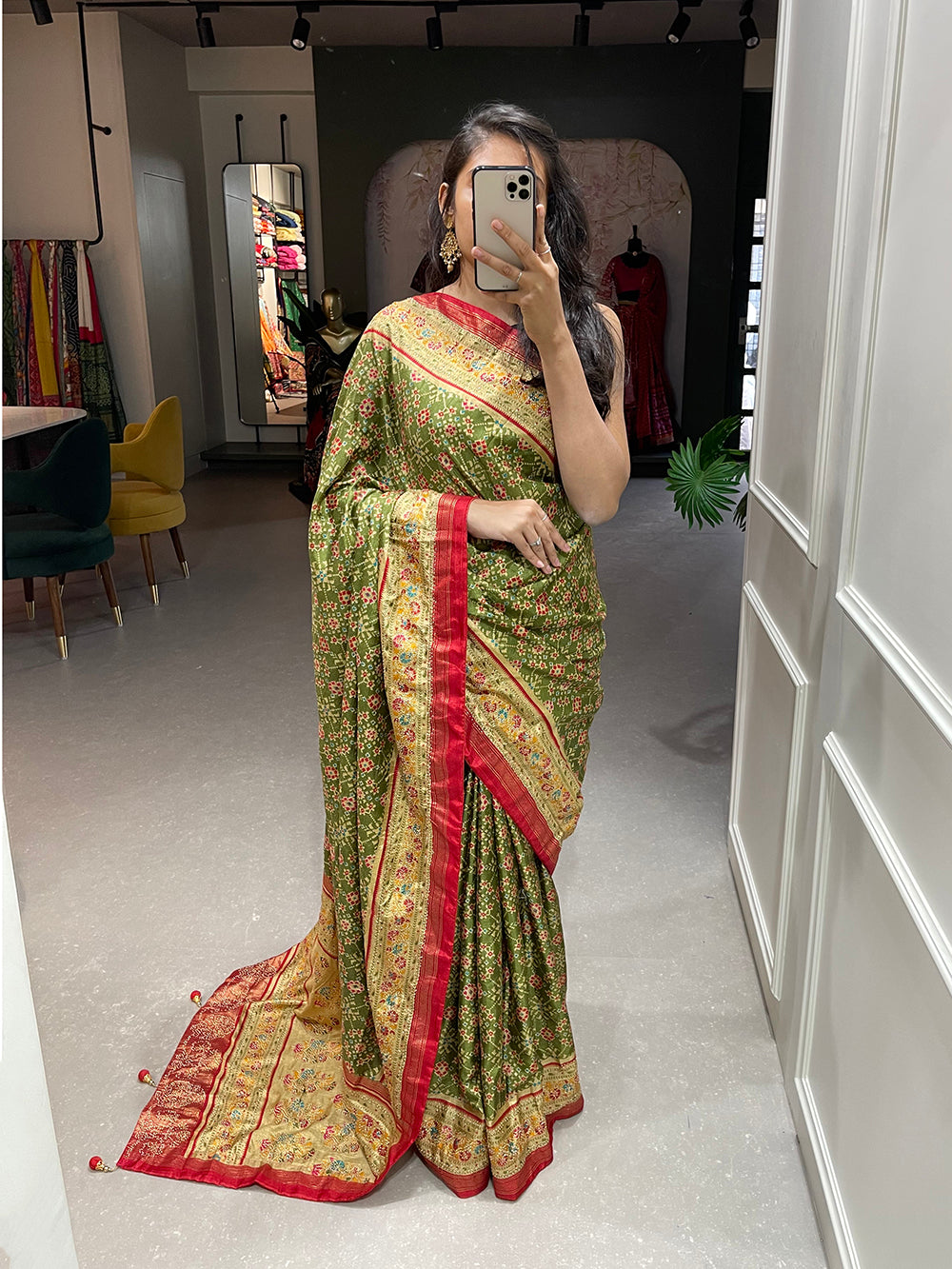 Saree Blouse Designs and South Indian Jewellery Designs - Raw silk ..full stonework  blouse .. georgette saree with satin border. Saree can any colour. Price  4200 rs full set. Worldwide shipping. Message