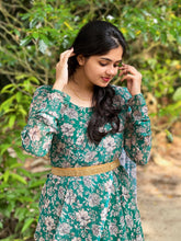 Load image into Gallery viewer, Green Color Digital Printed Georgette Gown Clothsvilla
