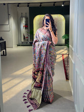 Load image into Gallery viewer, Grey Color Floral &amp; Foil Work Gaji Silk Saree Clothsvilla