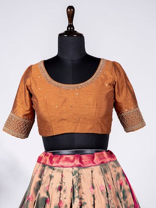 Mehendi  Color Zari Weaving Work Jacquard Lehenga Choli Clothsvilla