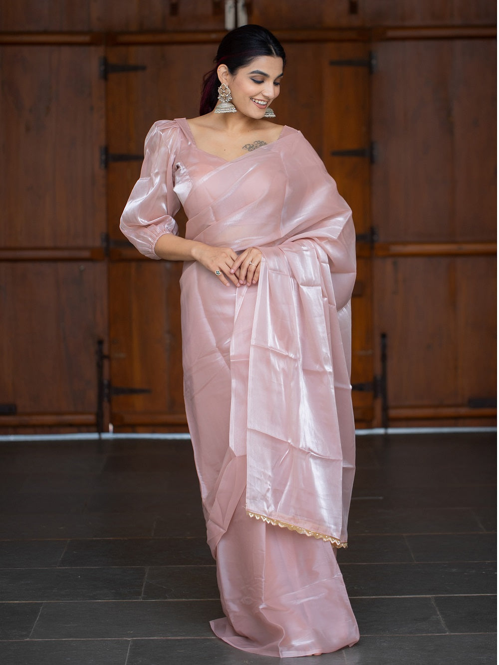 Peach Color Pallu Lace Border Jimi Silk Saree Clothsvilla