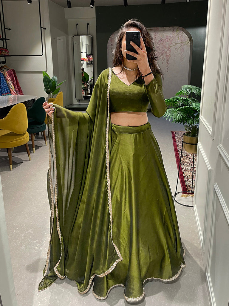 latest mehendi function outfit for this 2023 wedding by looknbook