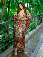 Load image into Gallery viewer, Maroon Color Bandhani Printed Pure Gaji Silk Kaftan Clothsvilla