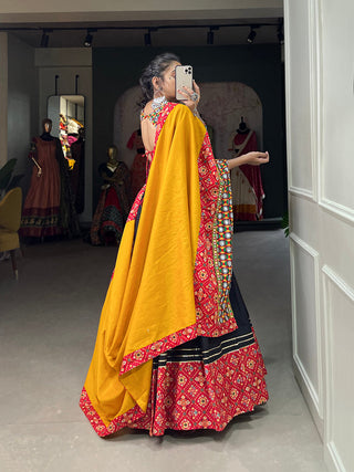 Red Color Digital Printed And Gamthi Work Cotton Chaniya Choli ClothsVilla