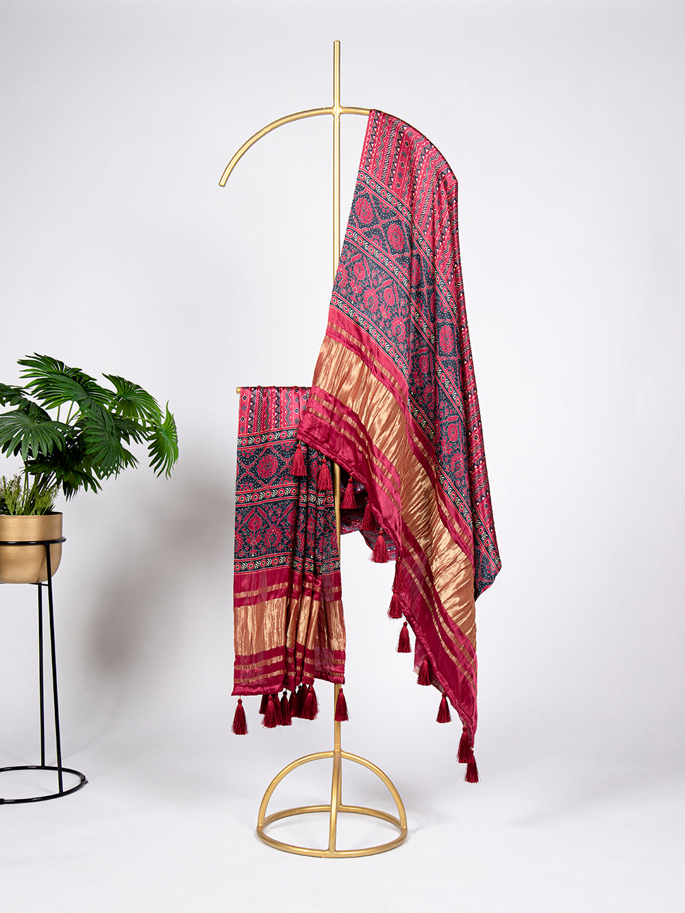 Red Color Print And Lagadi Patta Gaji Silk Dupatta ClothsVilla.com