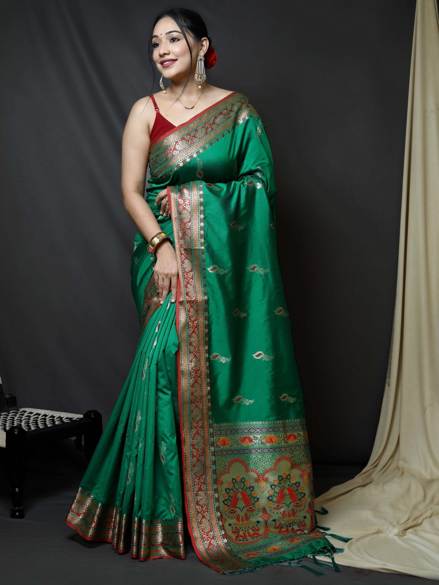 Paithani Silk Peacock Zari Contrast Border Woven Saree Green Clothsvilla Main image