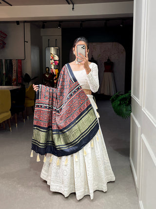 White Color Lucknowi Paper Mirror Work Georgette lehenga Choli ClothsVilla.com