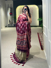 Load image into Gallery viewer, Brown Color Floral &amp; Foil Work Gaji Silk Saree Clothsvilla