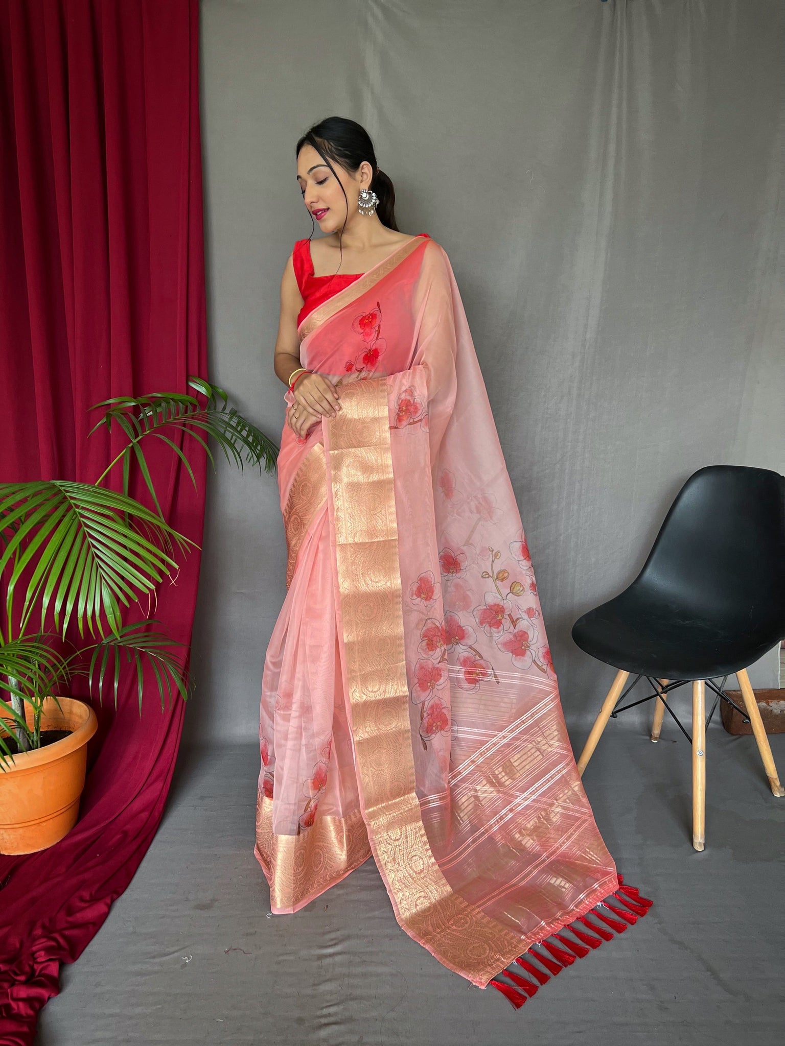Blush Pink Embroidered Saree/peach Pink Saree/sari 