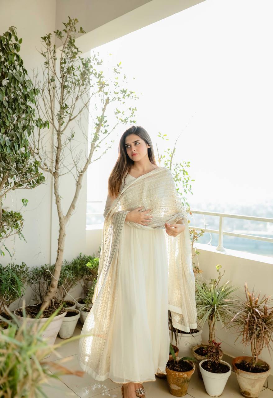 Festive Wear White Color Georgette Gown Clothsvilla Main image