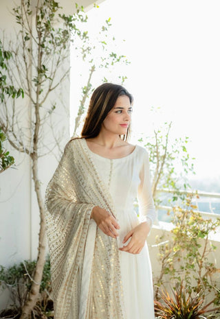 Festive Wear White Color Georgette Gown Clothsvilla
