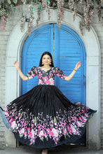 Load image into Gallery viewer, Rich Digital Print Black Color Crush Pleating Gown Clothsvilla