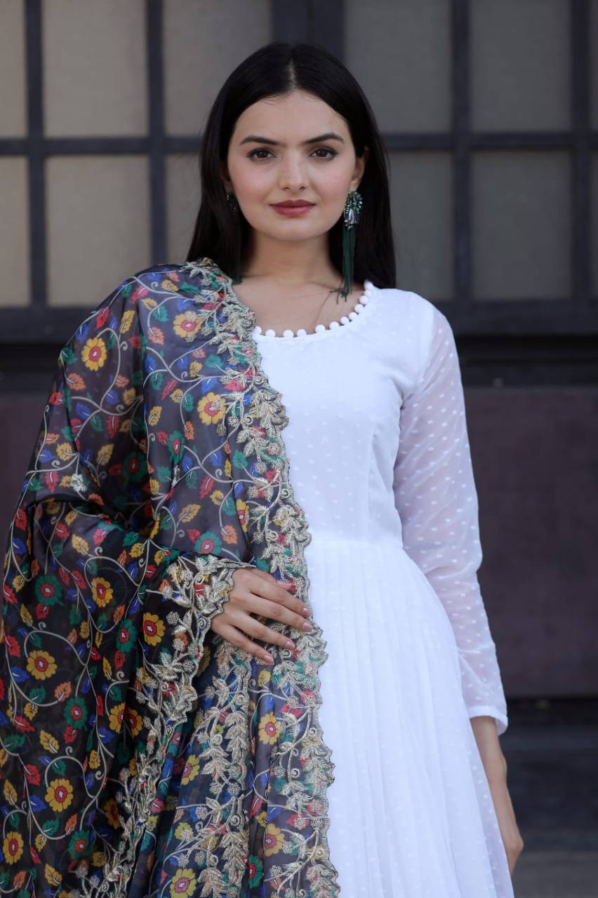 Pretty White Gown With Black Organza Dupatta