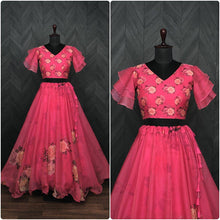 Load image into Gallery viewer, Full-Stitched Flower Print Pink Top With Lehenga