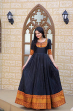 Load image into Gallery viewer, Mother-Daughter Black Color Beautiful Work Gown