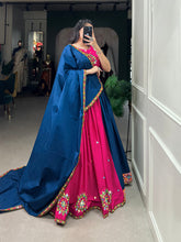 Load image into Gallery viewer, Pink Color Original Mirror Handwork And Gamthi Work Cotton Traditional Chaniya  Choli ClothsVilla.com