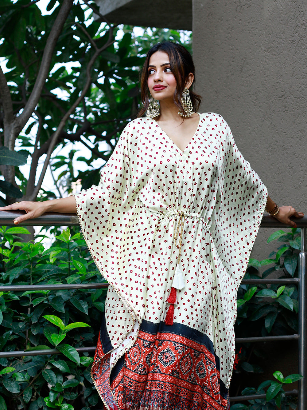 White Color Digital Print Pure Gaji Silk Kaftan Clothsvilla