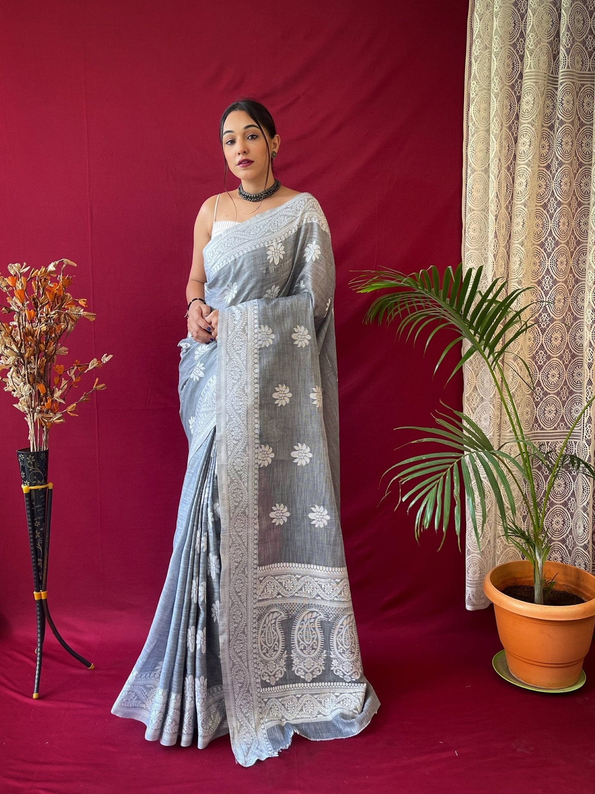 Pure Linen Lucknowi Woven Saree Grey Clothsvilla Main image