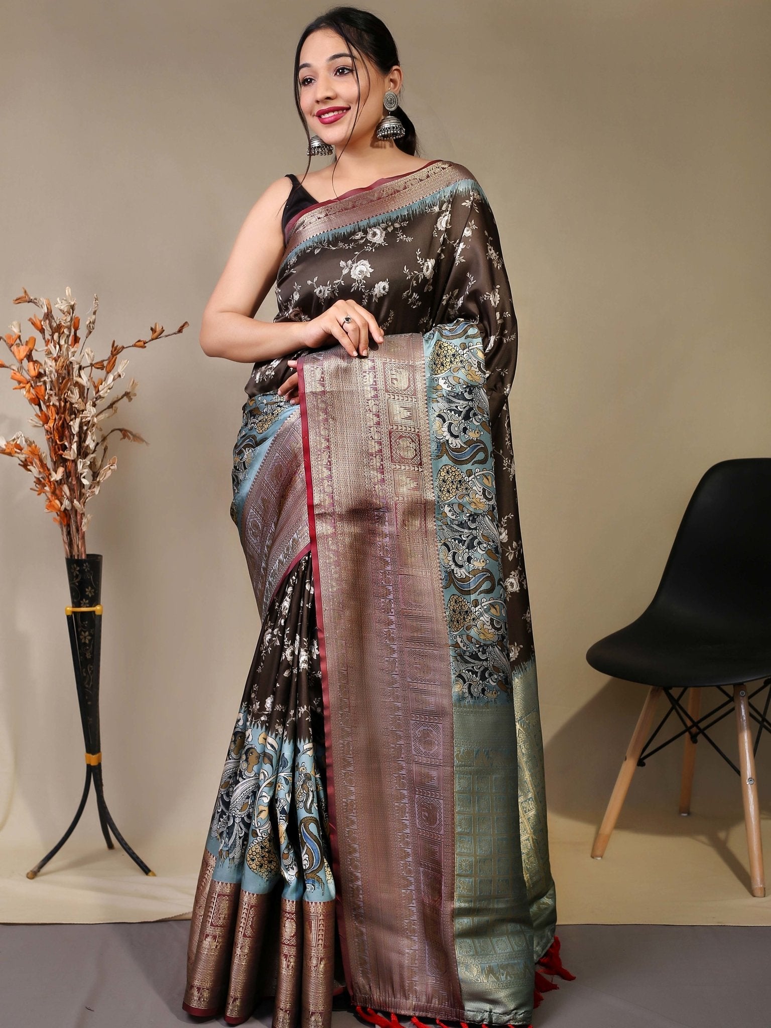 Gala Floral Kalamkari Printed Woven Saree Coffee Brown Clothsvilla Main image