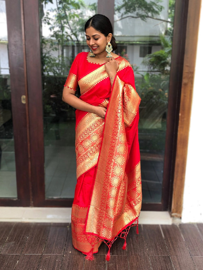 Fuchsia Dual Colored Zari Pure Silk Banarasi Handloom Sari | Kasturi Kundal
