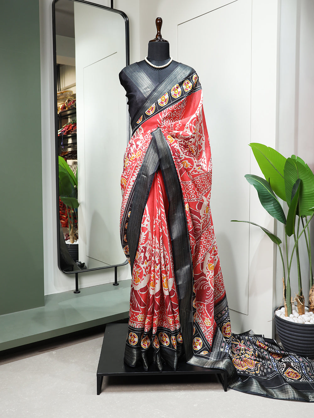Red Color Printed With Zari Border Dola Silk Saree Clothsvilla