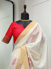 Load image into Gallery viewer, Triangle Design Printed Kasavu Zari Border Saree Clothsvilla