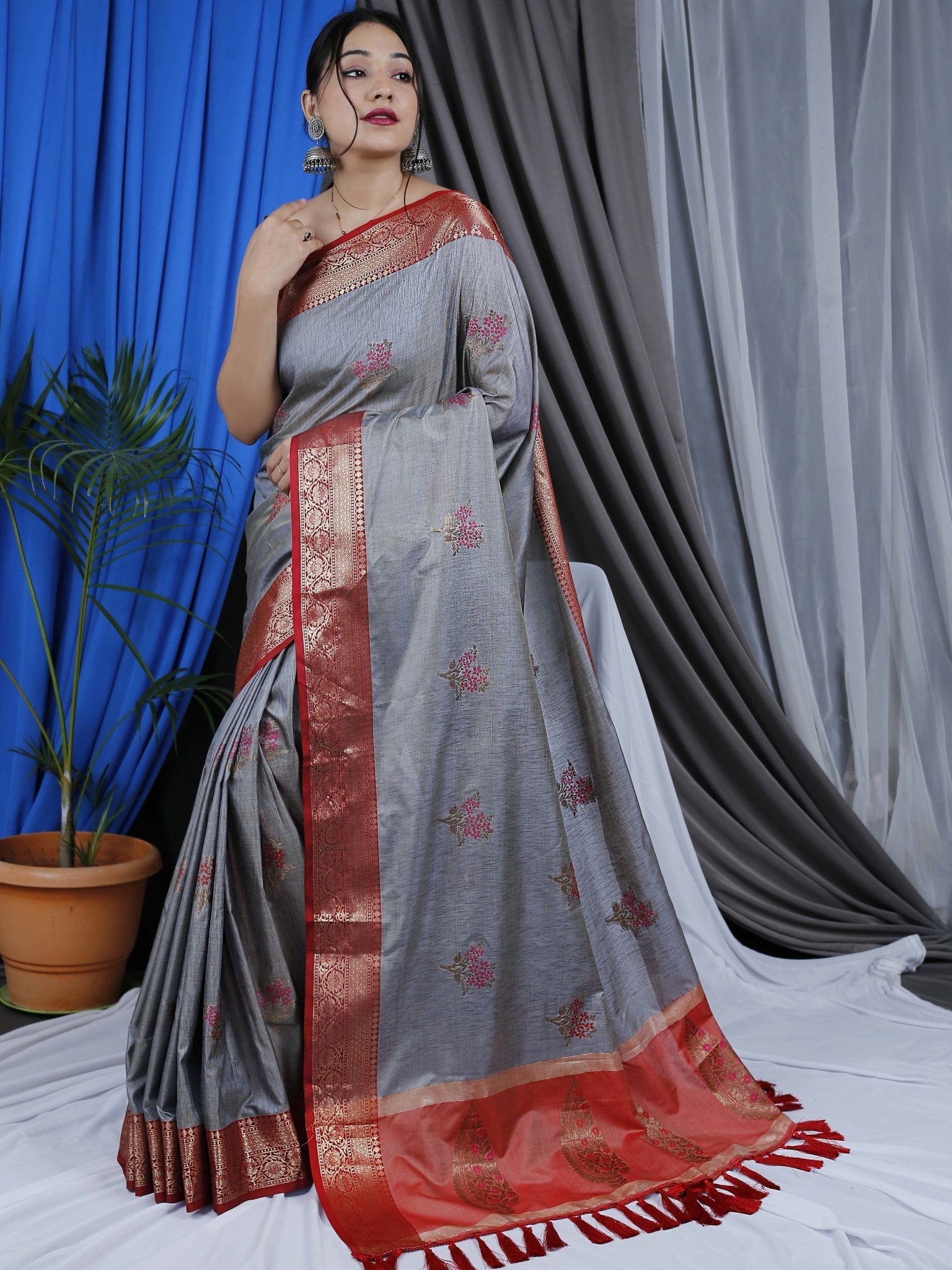 Tamanna Cotton Copper Meenakari Woven Saree Grey Clothsvilla