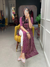 Load image into Gallery viewer, Wine Color Foil and Printed Pure Cotton Kurti Clothsvilla