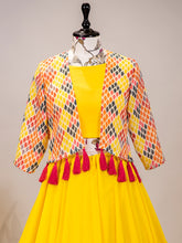 Load image into Gallery viewer, Yellow Color Georgette Lehenga Choli Clothsvilla